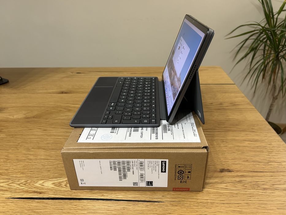 Tablet Lenovo Chromebook Duet 11 – (8 GB / 128 GB) – Estado novo