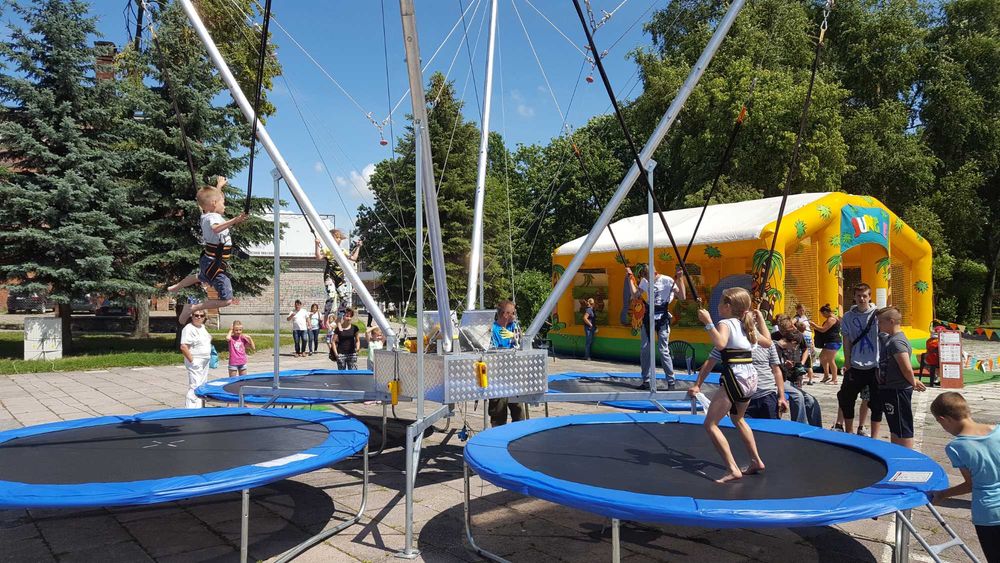 Tor przeszkód , eurobungee - trampoliny ,dmuchańce ,maskotki reklamowe, cymbergaj, gokarty i atrakcje na imprezy