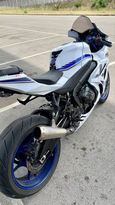 Suzuki GSXR 1000 RA
