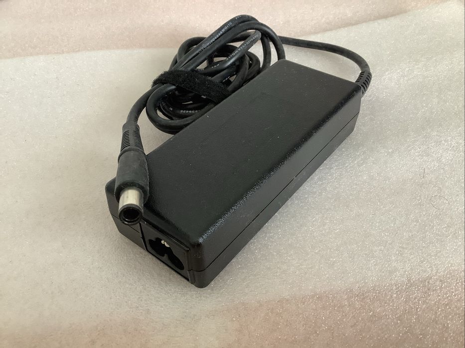 AC Adaptador - Carregador original HP PPP012D-E  19.5V 90Watts
