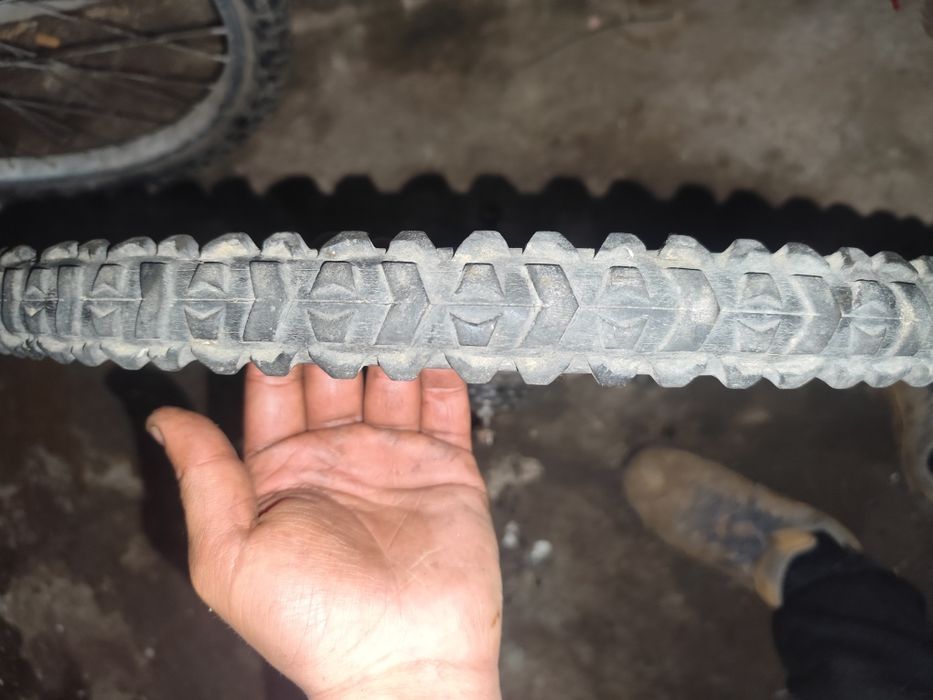 Jantes e pneu de bicicleta aro 24