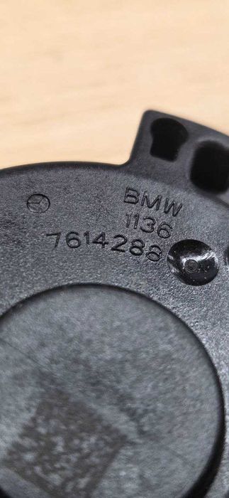 Клапан положения распредвала новый BMW  B48B20A B58B30B 11367614288