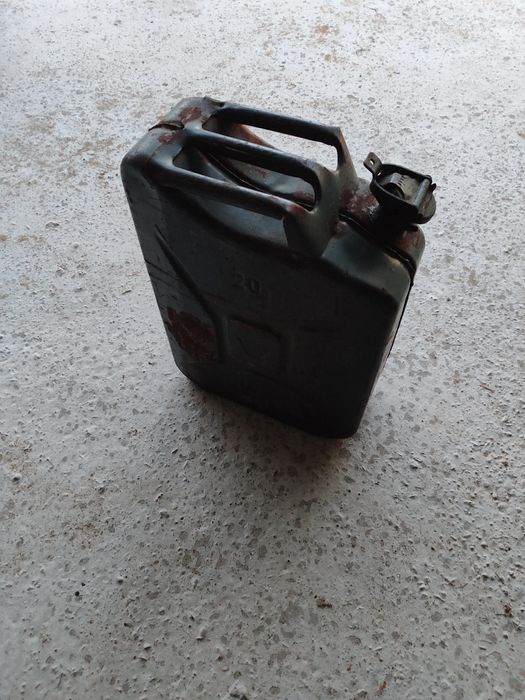 Kanistry metalowe 20 l
