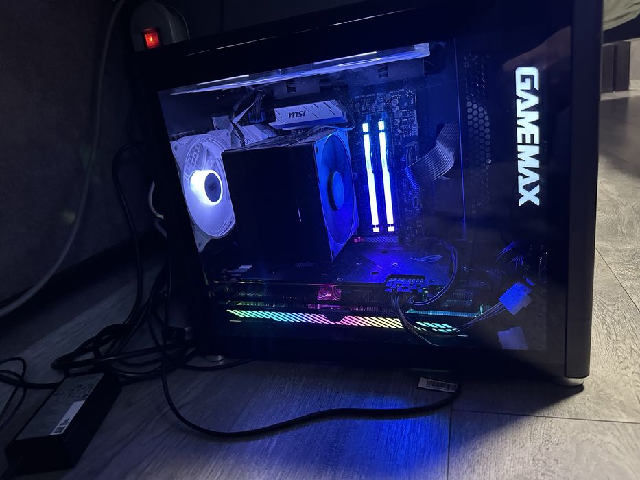 Корпус GameMax spark grey игровой