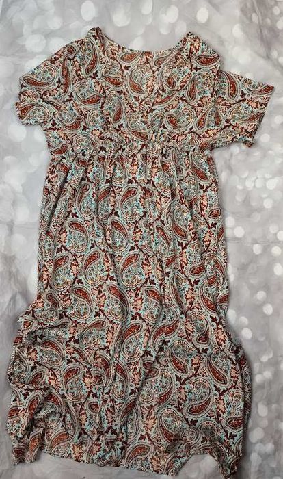 Sukienka maxi boho paisley 4XL damska letnia zwiewna wakacyjna oversize długa luźna plażowa etno casual plus size z rozcięciem kolorowa