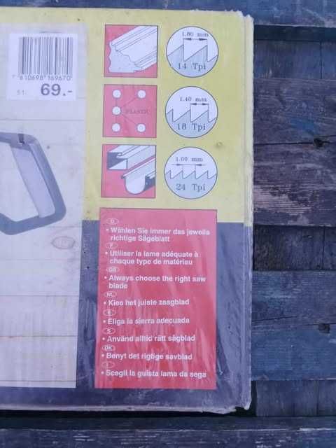 Serra de Esquadrias Manual Nova