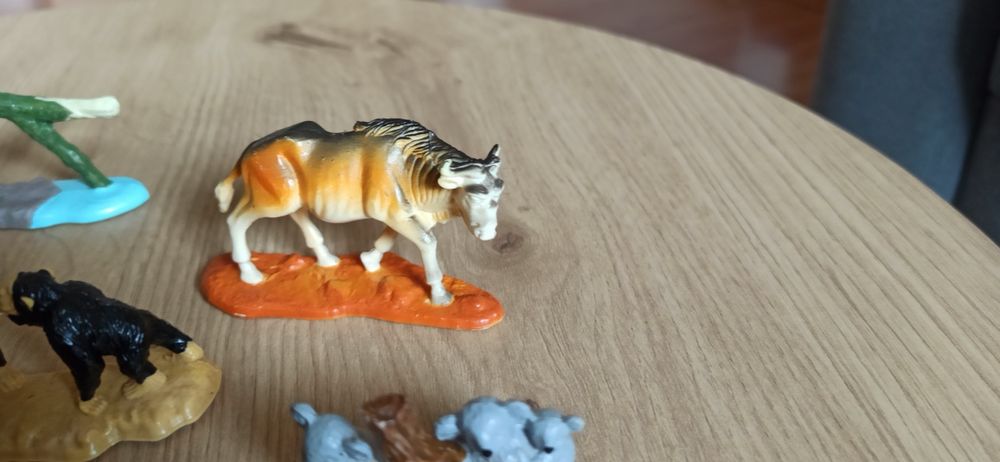 Figurki zwierząt New Ray