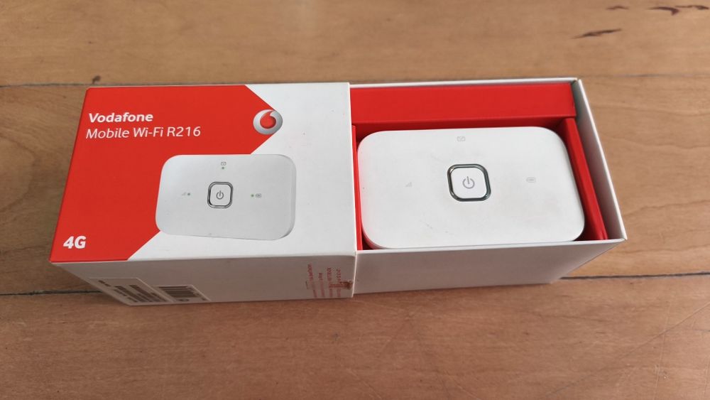 Vodafone Hotspot 4G R218 – 150 Mbps – Router WiFi Portátil