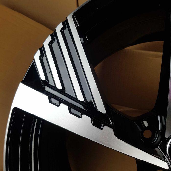 Диски На Авто R20 5x112 Audi A4 A5 A6 A7 Q7 e-tron VW Touareg Skoda 20