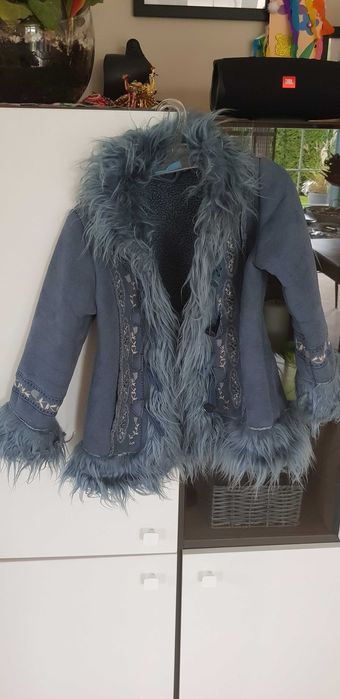 Kożuszek, płaszcz, futerko dziewczęce 92