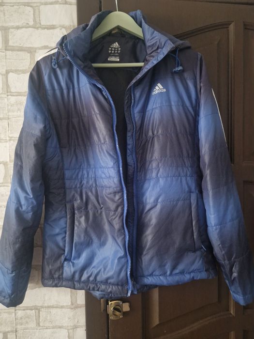 Куртка весенняя ADIDAS ориг на мальчика 10-12 лет