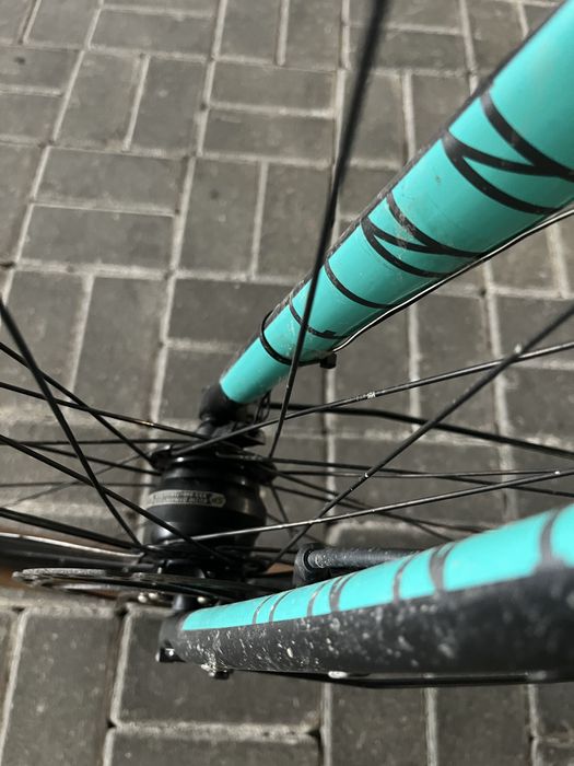 Finna Explorer Reynolds 853, Brooks, Dinamo, gravel