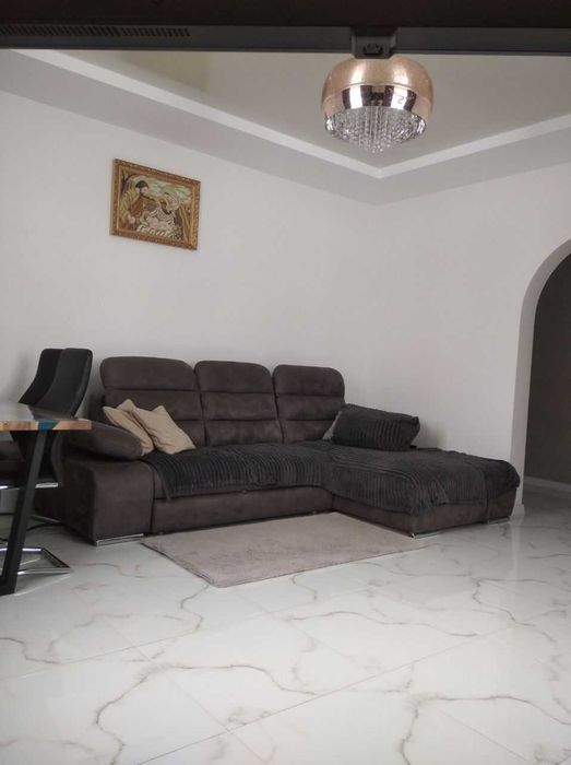 Приватний будинок