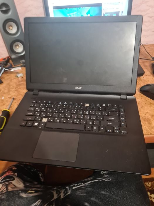 Acer es1 511 на детали не рабочий