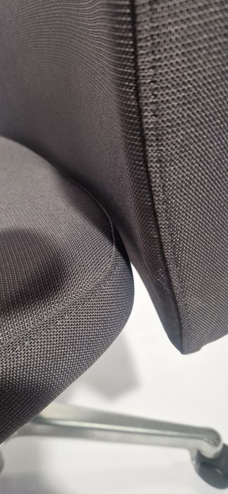 Fotel biurowy szary Nowy Styl Orleando meble poleasingowe