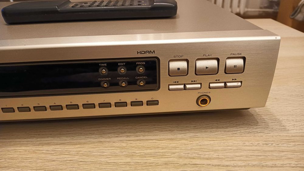 Odtwarzacz CD Marantz CD-67mkII + Pilot