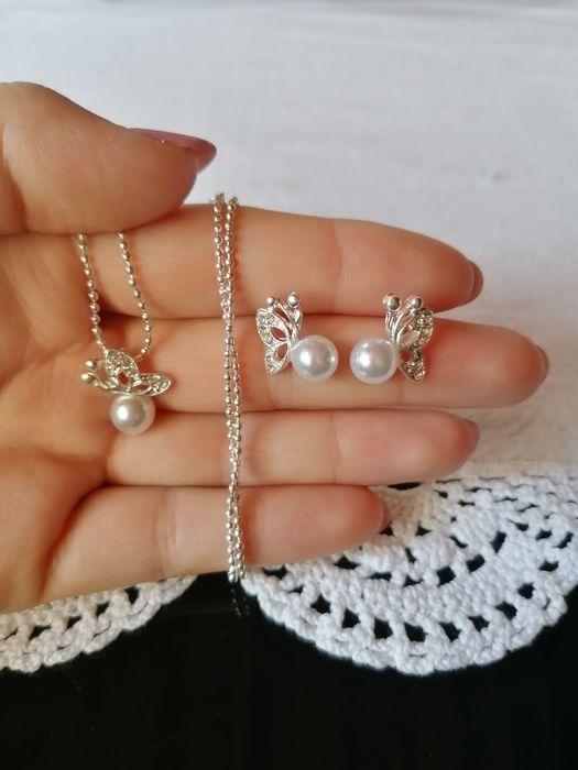 Brincos para fim de stock