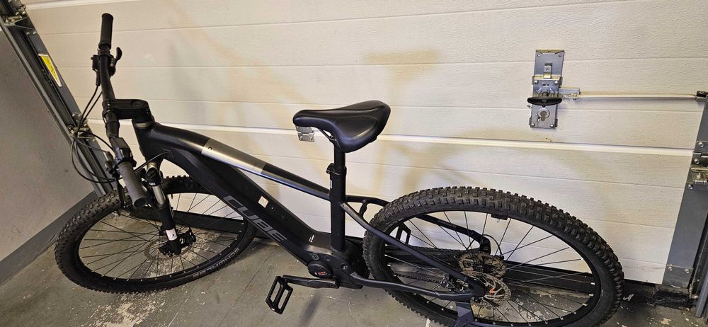 Cube Reaction Hybrid – Rama XL – 1270 km – Stan bardzo dobry