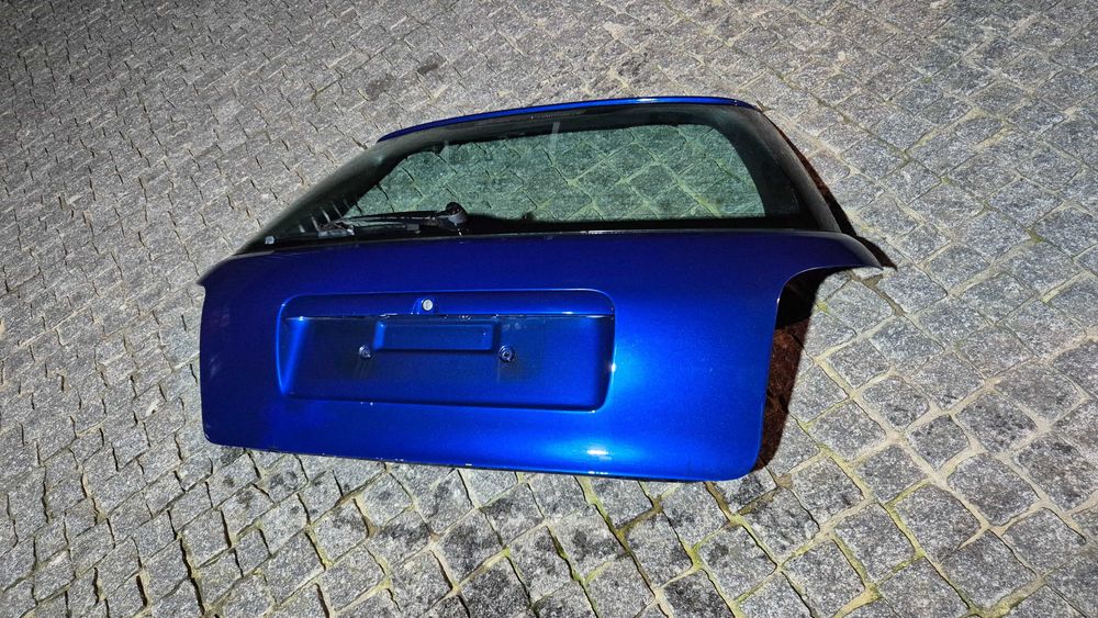 AUDI A4 B5 (8D)-Mala Original em excelente estado modelo 1996 até 2001