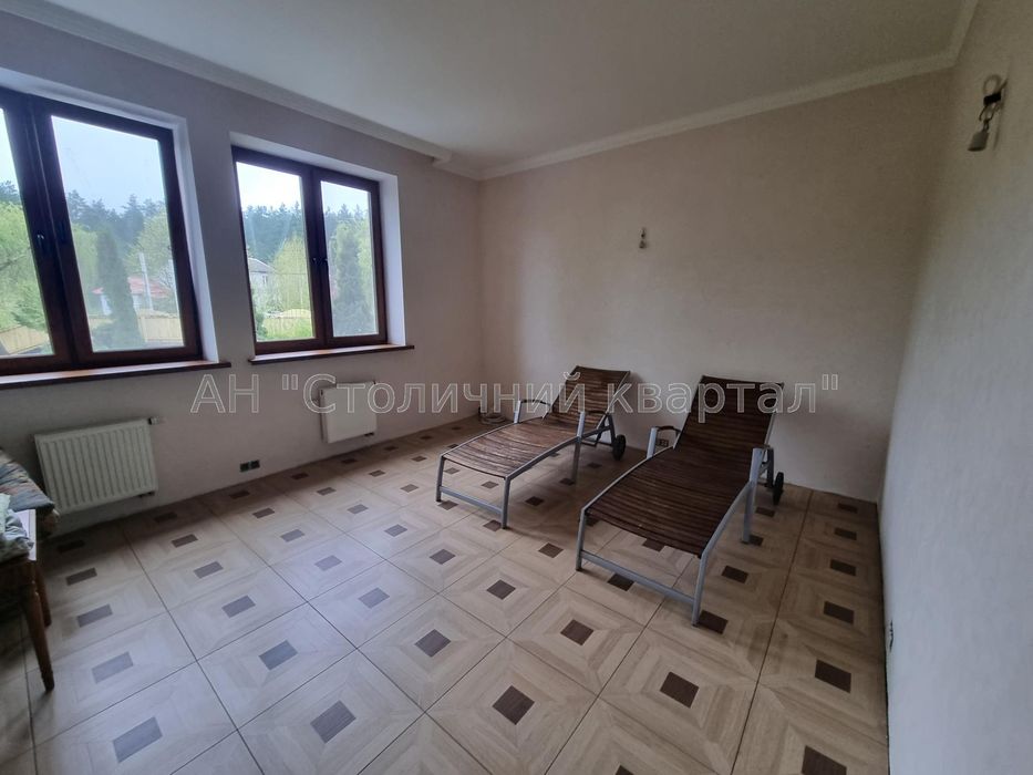 Продаж заміського житлового комплексу VIP-класу в с.Бобриця.