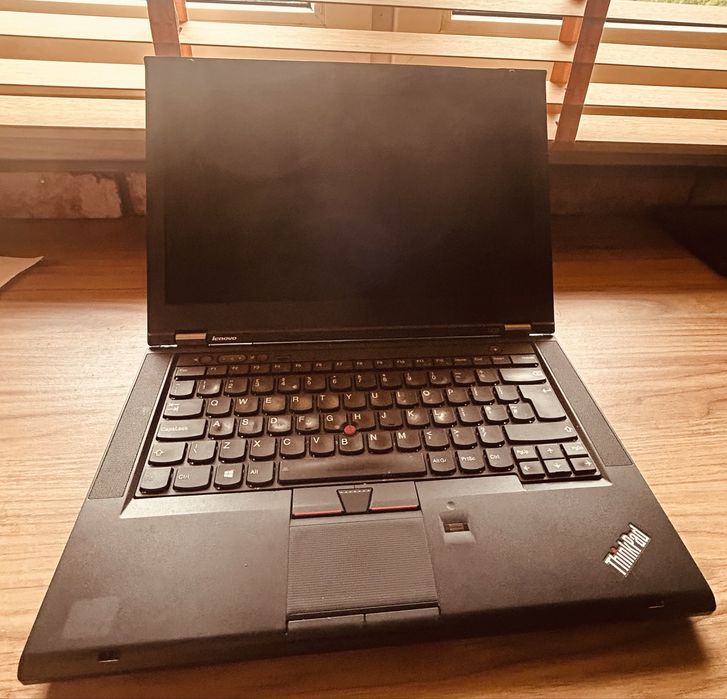 Lenovo ThinkPad T430 i5 4GB 1TB HDD + ładowarka stan dobry