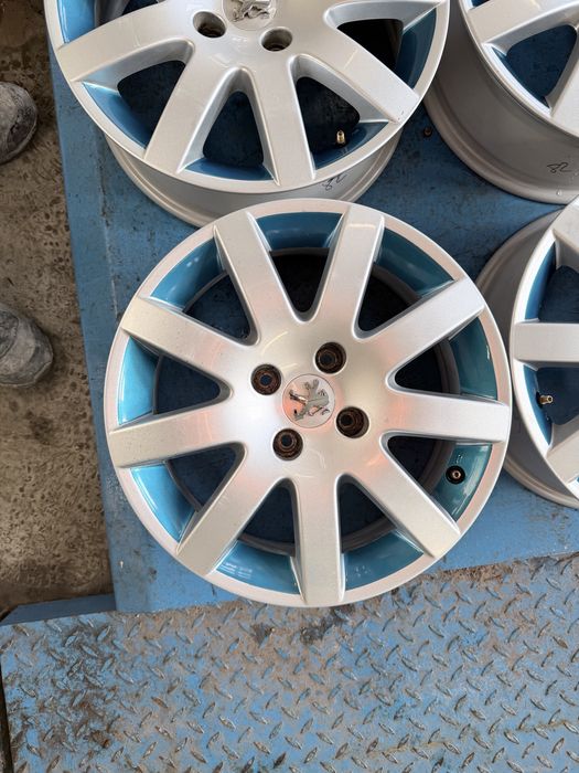 4x108 16 Et27 Peugeot 207 307 partner II tepee  308