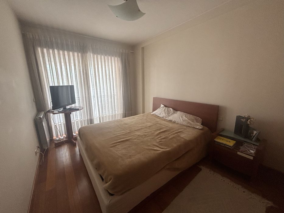 Arrenda-se quarto suite com wc privado a 15 min da FEUP