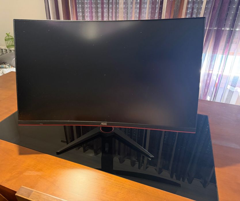 Monitor Gaming Curvo AOC C32G1