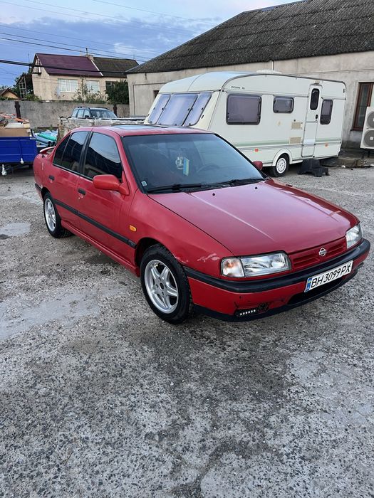 Nissan primera p10