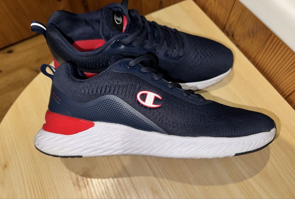 Кроссівки Champion 42р, нові