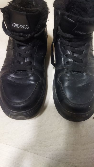 Зимові кросівки на хутрі