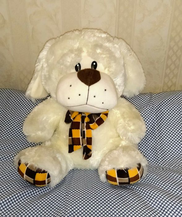 Большая мягкая игрушка. Собачка .