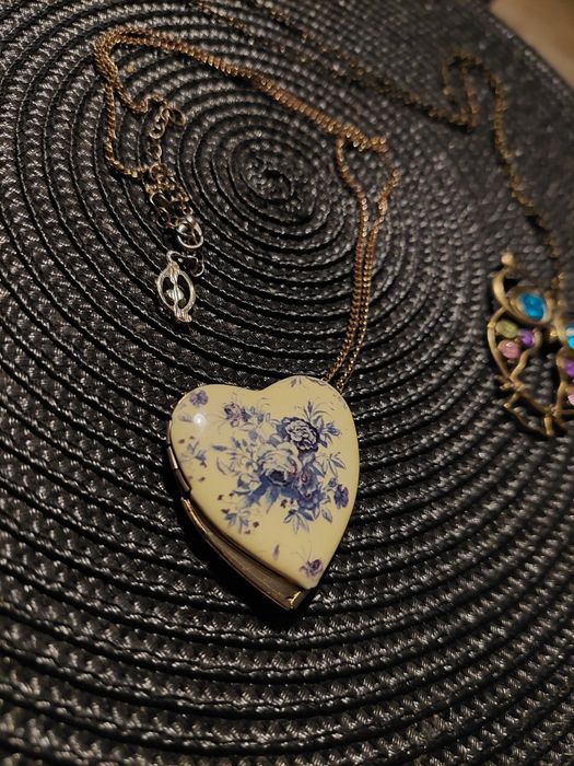 Naszyjnik SOWA, pozłacany z kamieniami