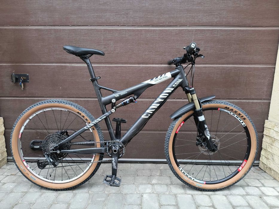 Карбоновий двопідвіс Canyon Lux MR Pro F10 | Fox | SRAM GX 1x12