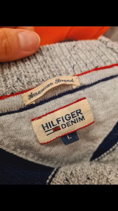 Sweterek w paski od Tommy Hilfiger