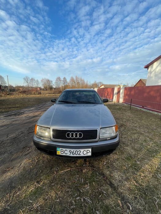 Продам Audi 100 c4