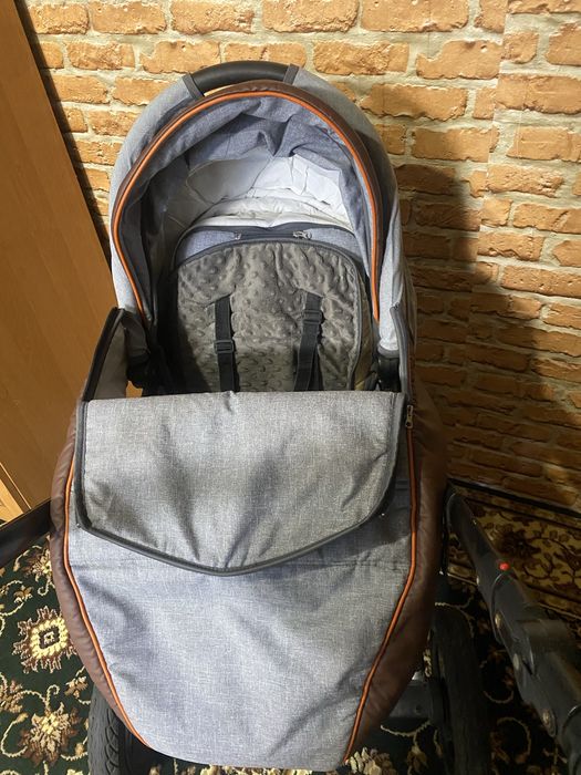 Коляска 2 1 гарний стан