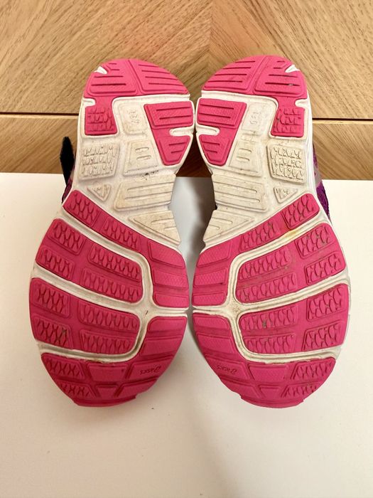 Buty sportowe typu adidasy marki ASICS rozm. 31,5