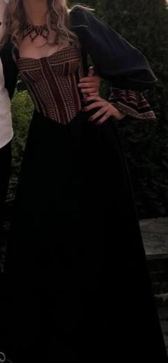 Випускне плаття українського бренду