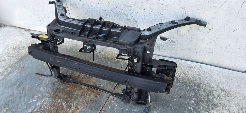 Ford Fiesta Mk7 -08 Pas Przedni Wzmocnienie