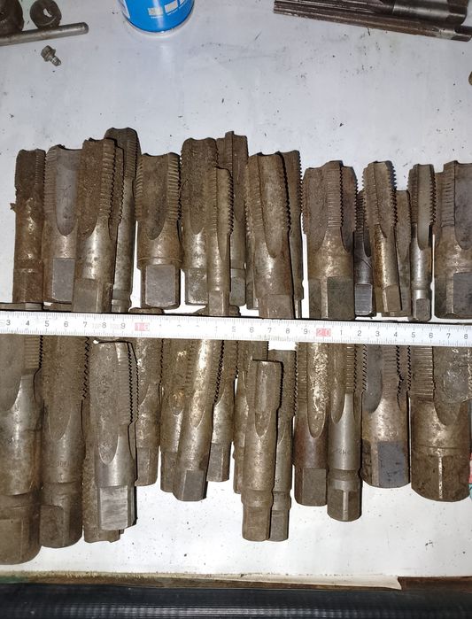 продам   метчики б/у