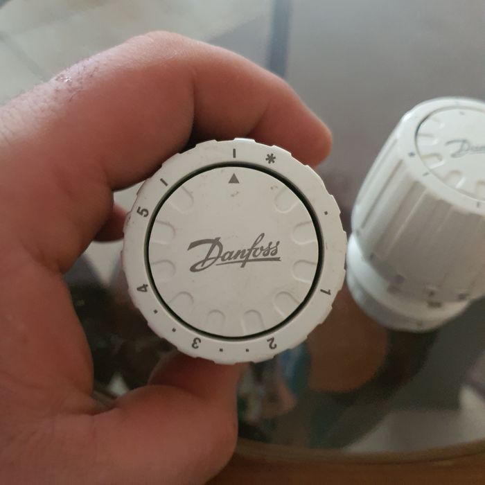 Termostaty Danfoss 2 szt