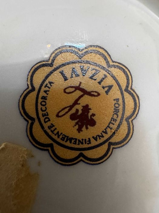 Peça de Procelana IAVZA