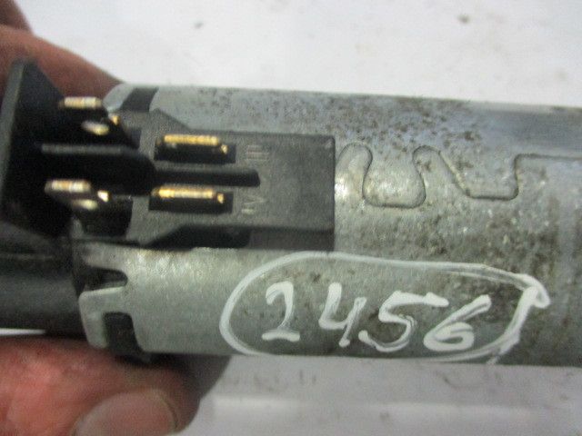 Motor regulação de bancos VOLVO V70 II (SW)