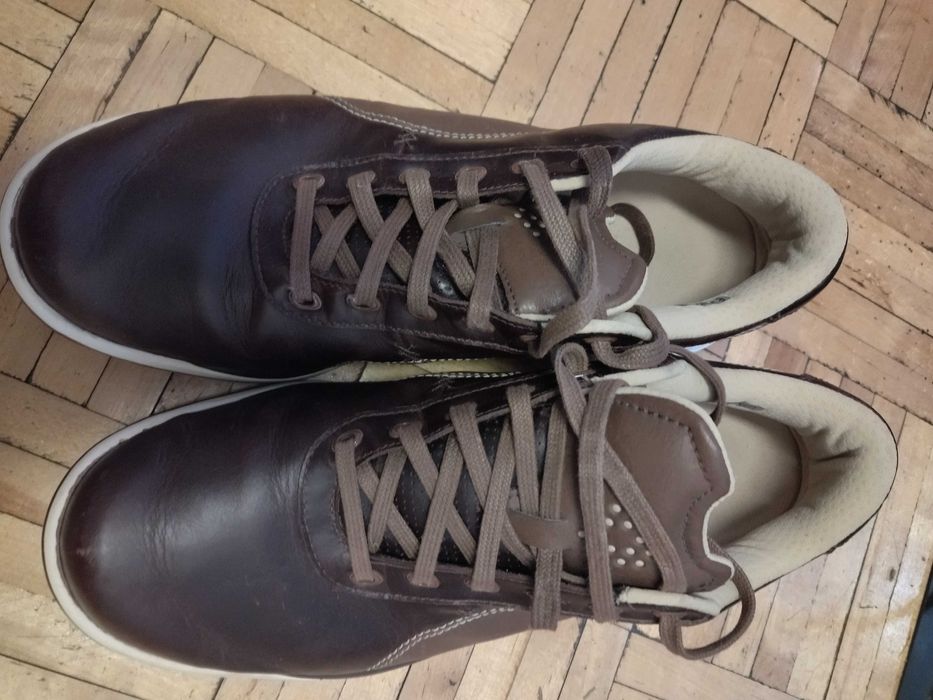 Buty męskie sportowe ze skóry. Puma. 44.