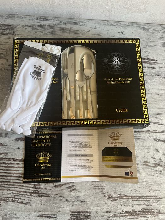 Столовый набор Фирмы Mullerberg 24 предмета (блюдо +тёрка )Zepter