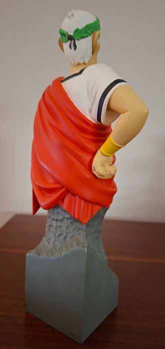 Busto em resina de Júlio César. Universo Asterix