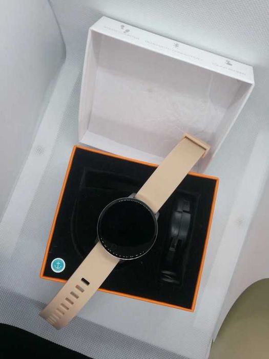 Zegarek Smartwatch Kiah Pink Avon