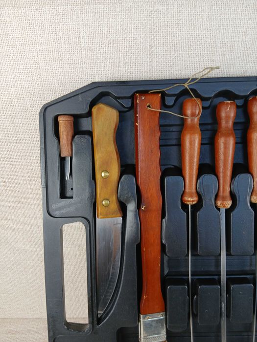 Zestaw do grilla Zestaw BBQ Box Używany w walizce