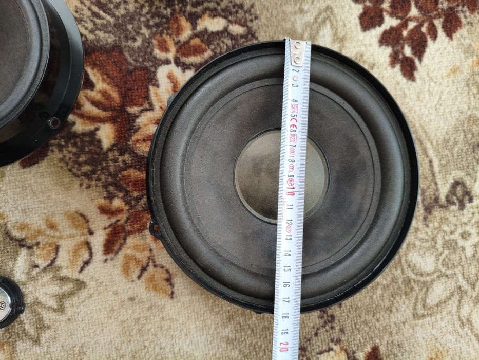 Продам оригінальні динаміки VW Touran